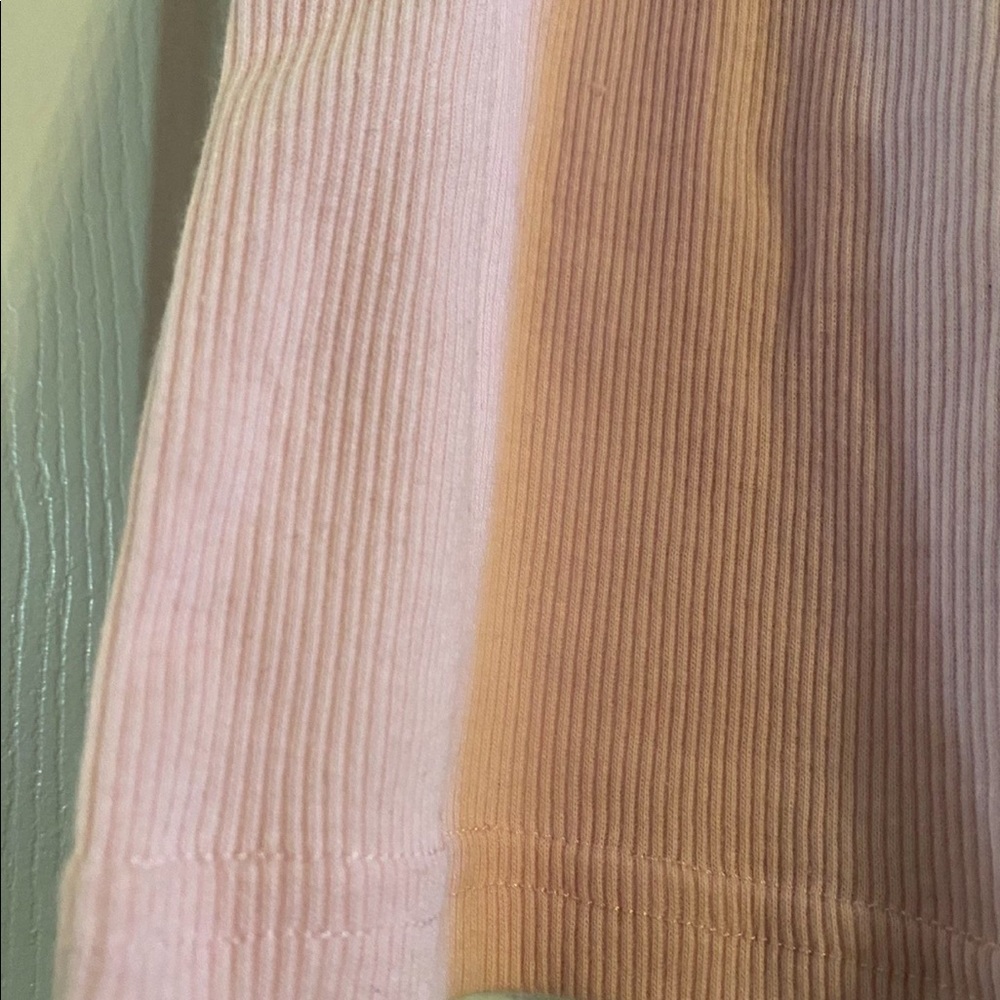 Pink Tank Top - Picture 4 of 5